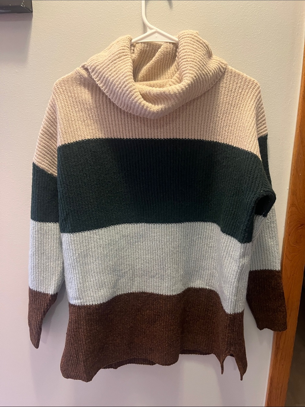 Staccato Colorblock Cowl Neck Sweater in Cream, Green, White & Brown